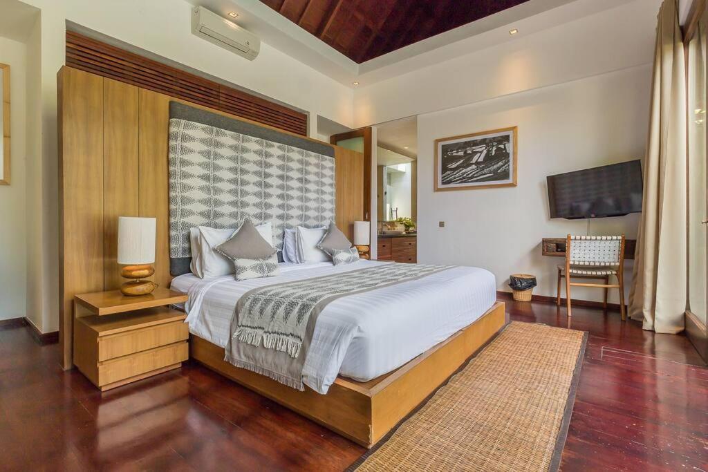 Eshara 1 Our Tropical & Luxury 3br 450m From Seminyak (Bali)