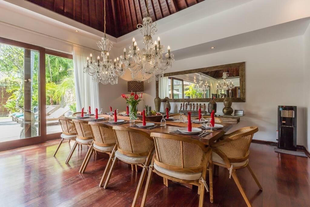 Eshara 1 Our Tropical & Luxury 3br 450m From Villa
